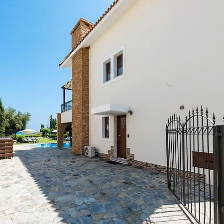 Sea Front Oceanus H3 By Ezoria Agia Napa