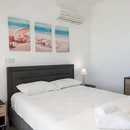 Villa Sea Front Oceanus H3 By Ezoria