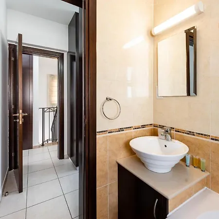 Villa Sea Front Oceanus H3 By Ezoria *