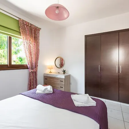 Villa Sea Front Oceanus H3 By Ezoria *