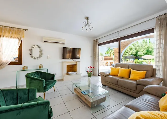 Sea Front Oceanus H3 By Ezoria * Agia Napa