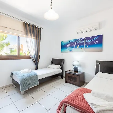 فيلة Sea Front Oceanus H3 By Ezoria